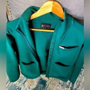 FIGS WOMAN Small FLEECE ON-SHIFT Jacket, Limited Edition Color. Green.